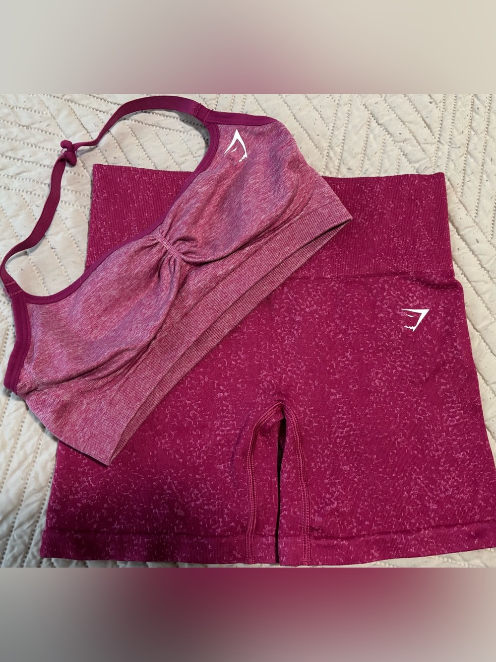 Gymshark Set - Picture 3 of 4